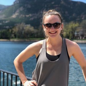 Meet your Posher, Ashley